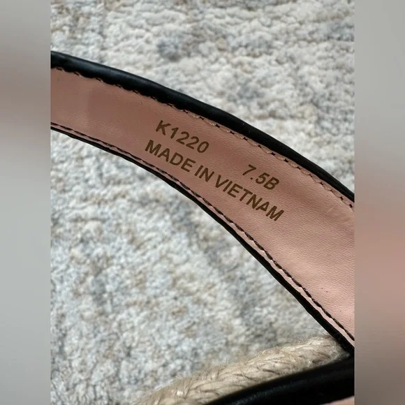 💕 Kate Spade 💕 Maldives Black Leather Wedges - Picture 8 of 10